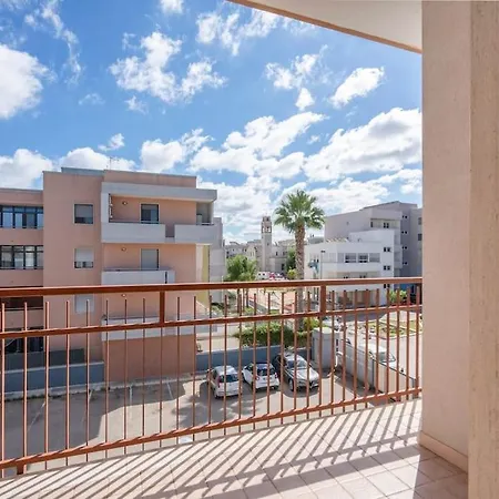 Domus Apulia, Due Passi Dal Mare - Free Parking - *