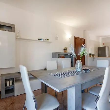 Apartment Domus Apulia, Due Passi Dal Mare - Free Parking - Monopoli