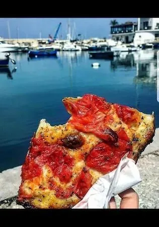 Apartment Domus Apulia, Due Passi Dal Mare - Free Parking -