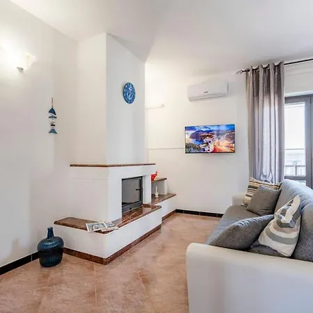 Domus Apulia, Due Passi Dal Mare - Free Parking -