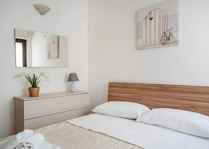 Domus Apulia, Due Passi Dal Mare - Free Parking - דירה מונופולי