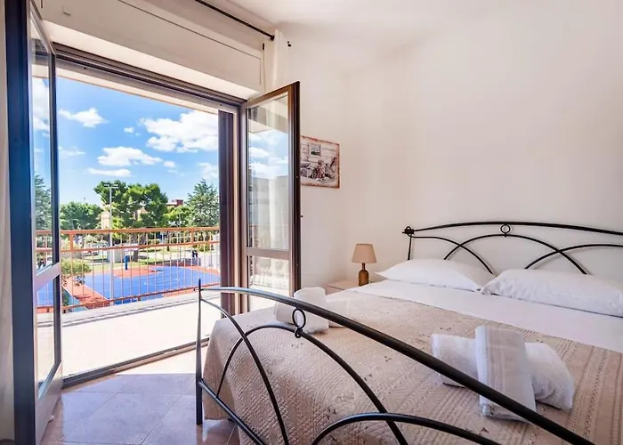 Domus Apulia, Due Passi Dal Mare - Free Parking - *